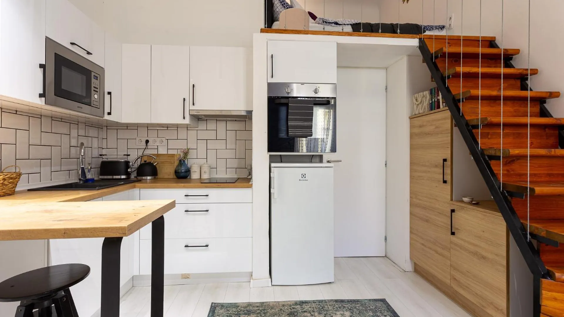 Cozy Corner Apartment Budapest 0*,